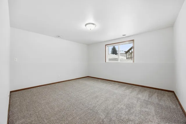 $289,900 | 6204 56th Avenue South, Fargo, ND 58104