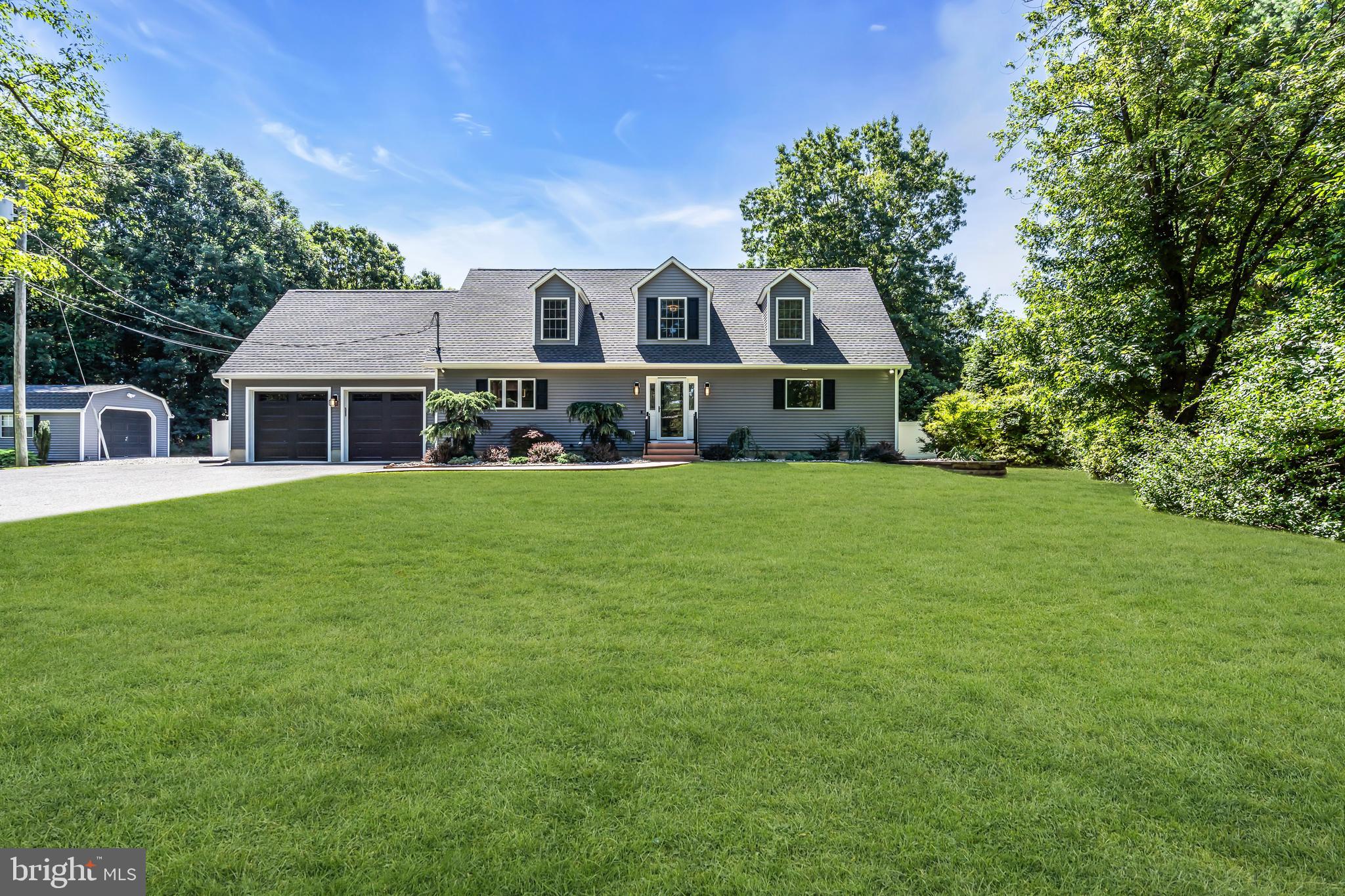 412 Greentree Road Sewell, NJ 08080 - Photo 3 of 55