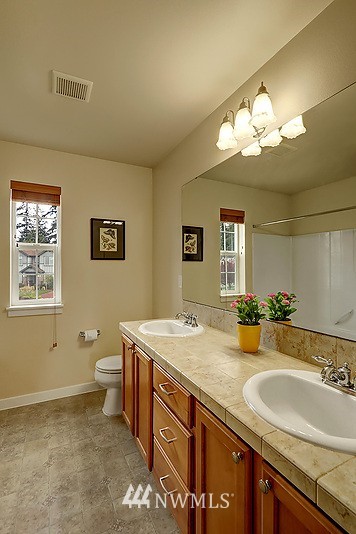 21926 44th Drive Southeast Bothell, WA 98021 - Photo 16 of 20