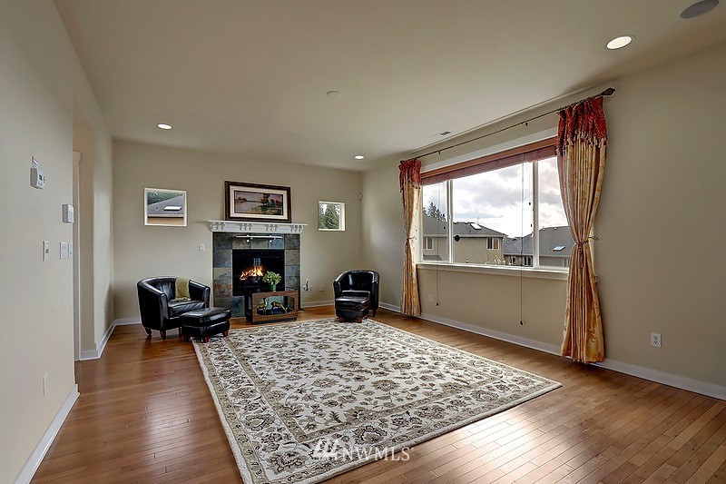 21926 44th Drive Southeast Bothell, WA 98021 - Photo 5 of 20