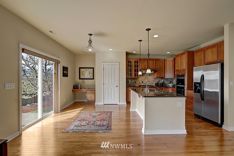 21926 44th Drive Southeast Bothell, WA 98021 - Photo 7 of 20