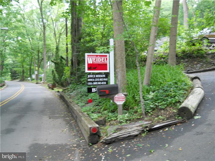 24 Jacobs Creek Road Ewing, NJ 08628 - Photo 5 of 8 View