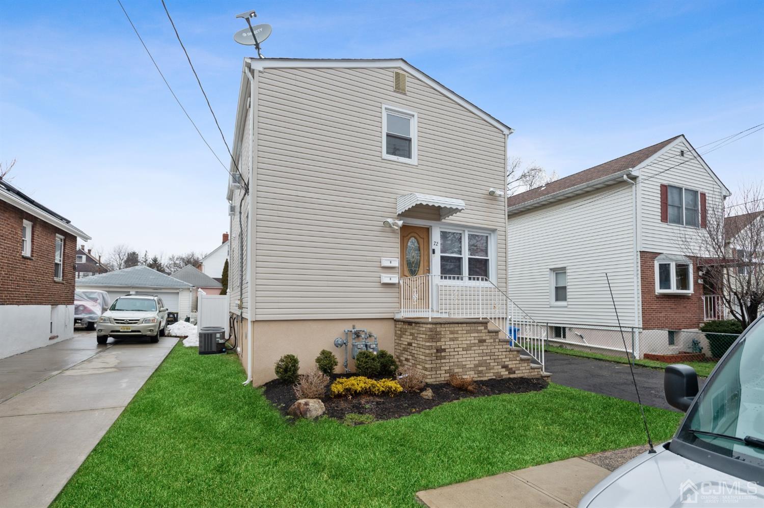 72 Spring Street Woodbridge, NJ 07095 - Photo 1 of 13 Gallery Image 1