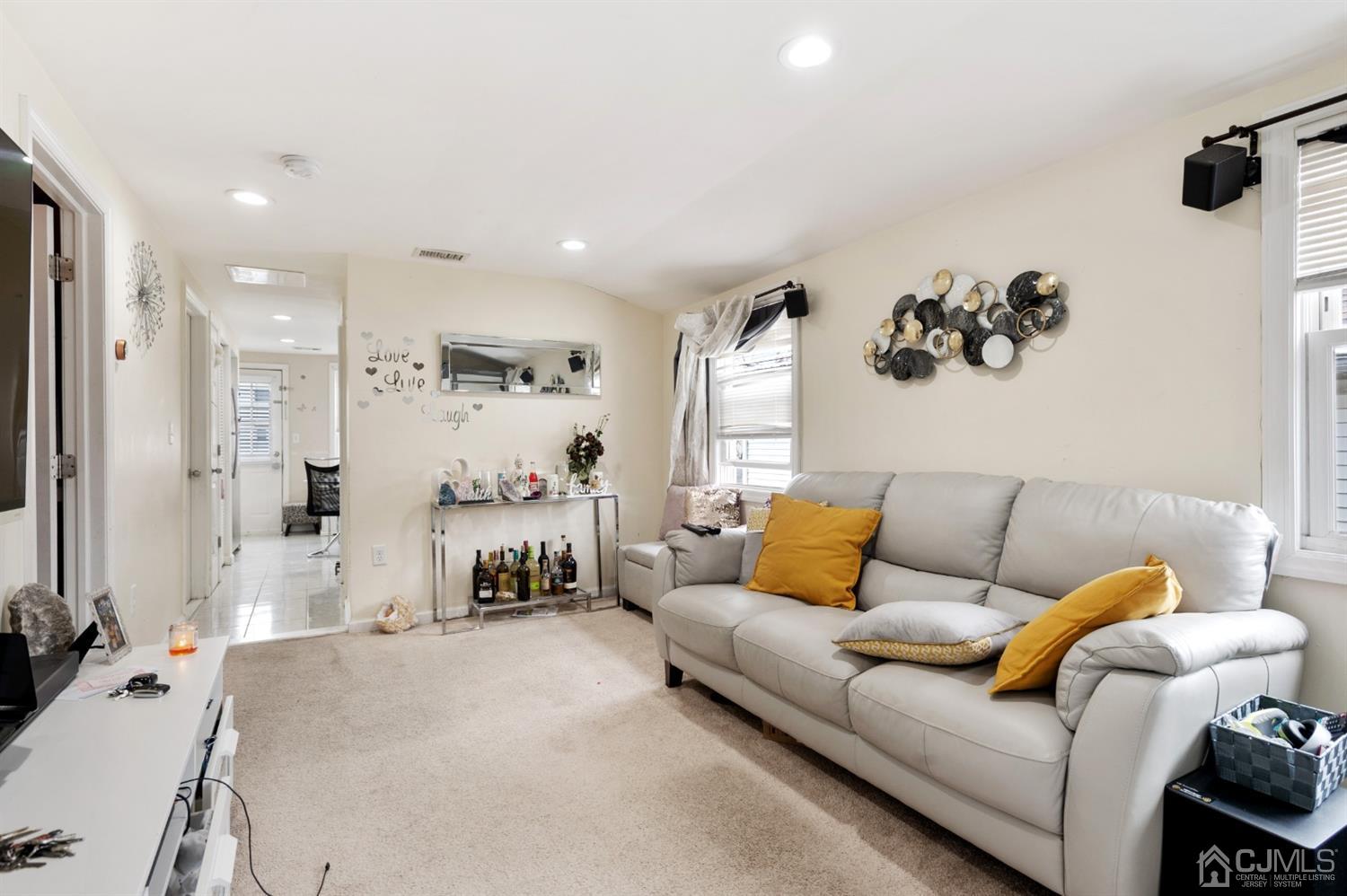 72 Spring Street Woodbridge, NJ 07095 - Photo 3 of 13 Gallery Image 3
