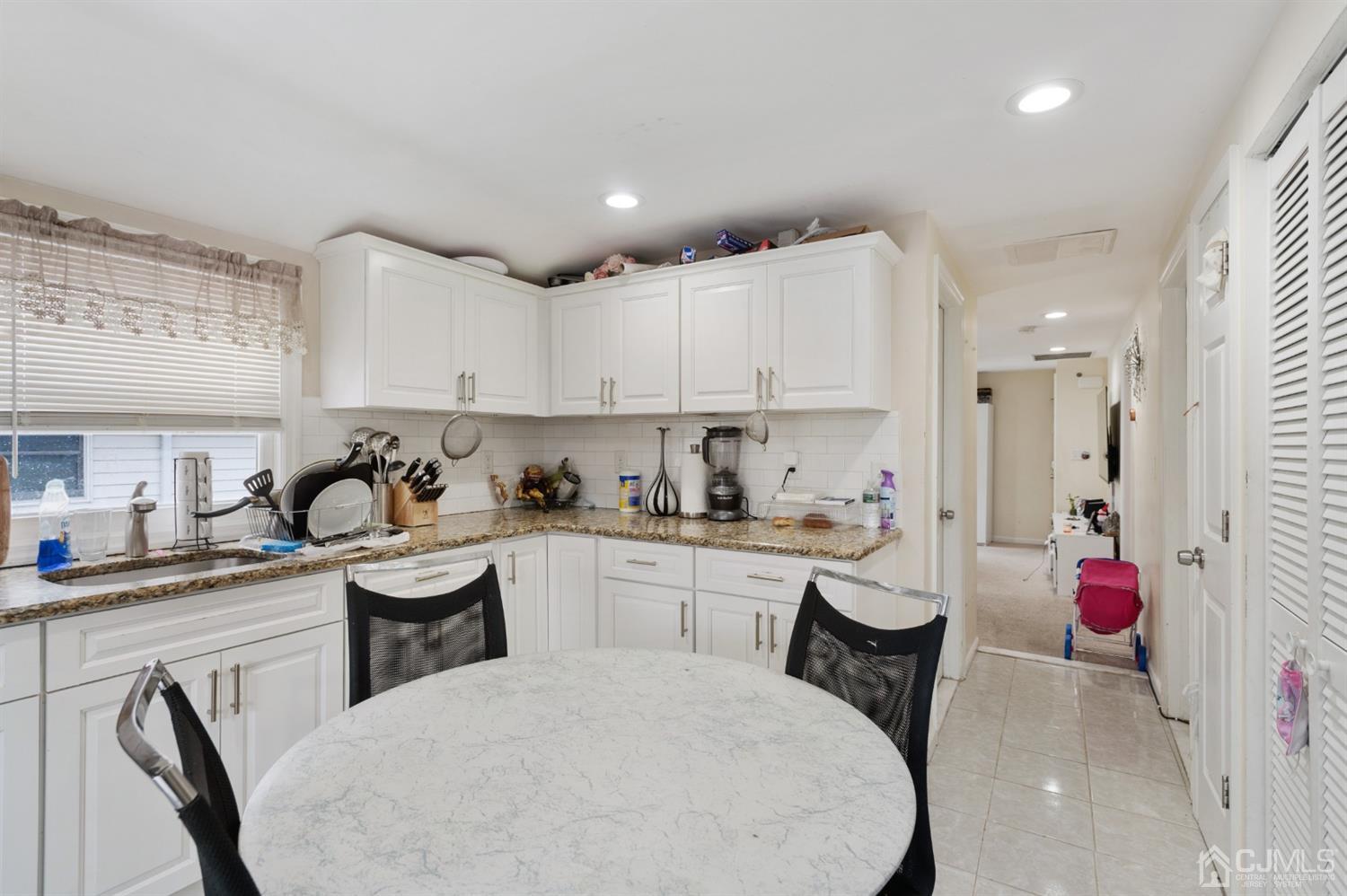 72 Spring Street Woodbridge, NJ 07095 - Photo 5 of 13 Gallery Image 5