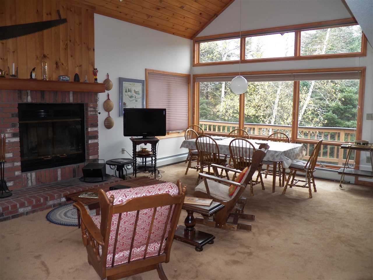 86 Hannah Loop, Unit 3 Carroll, NH 03595 - Photo 3 of 16 Gallery Image 3