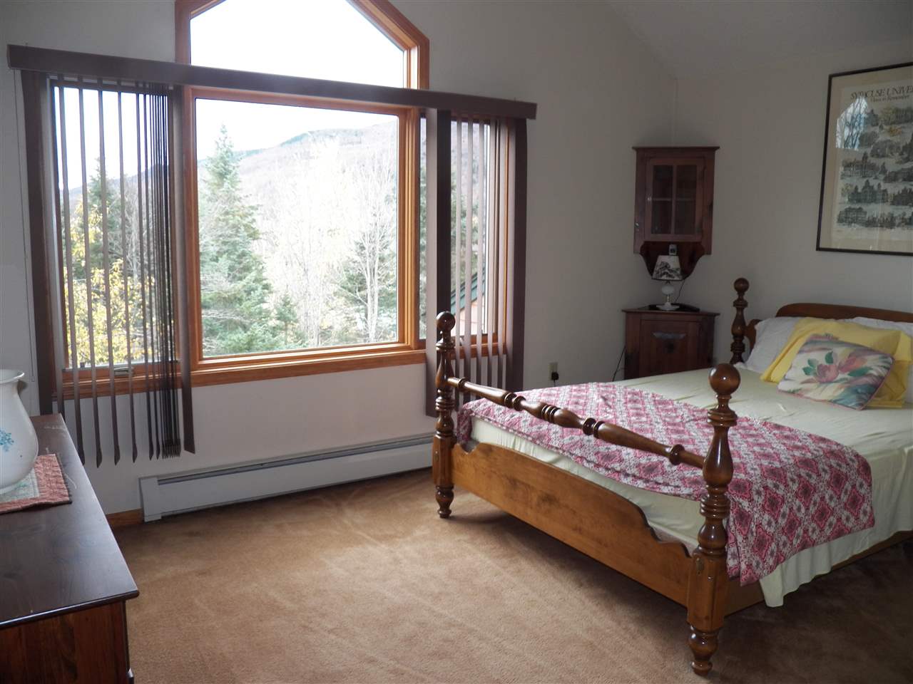 86 Hannah Loop, Unit 3 Carroll, NH 03595 - Photo 9 of 16 Gallery Image 9