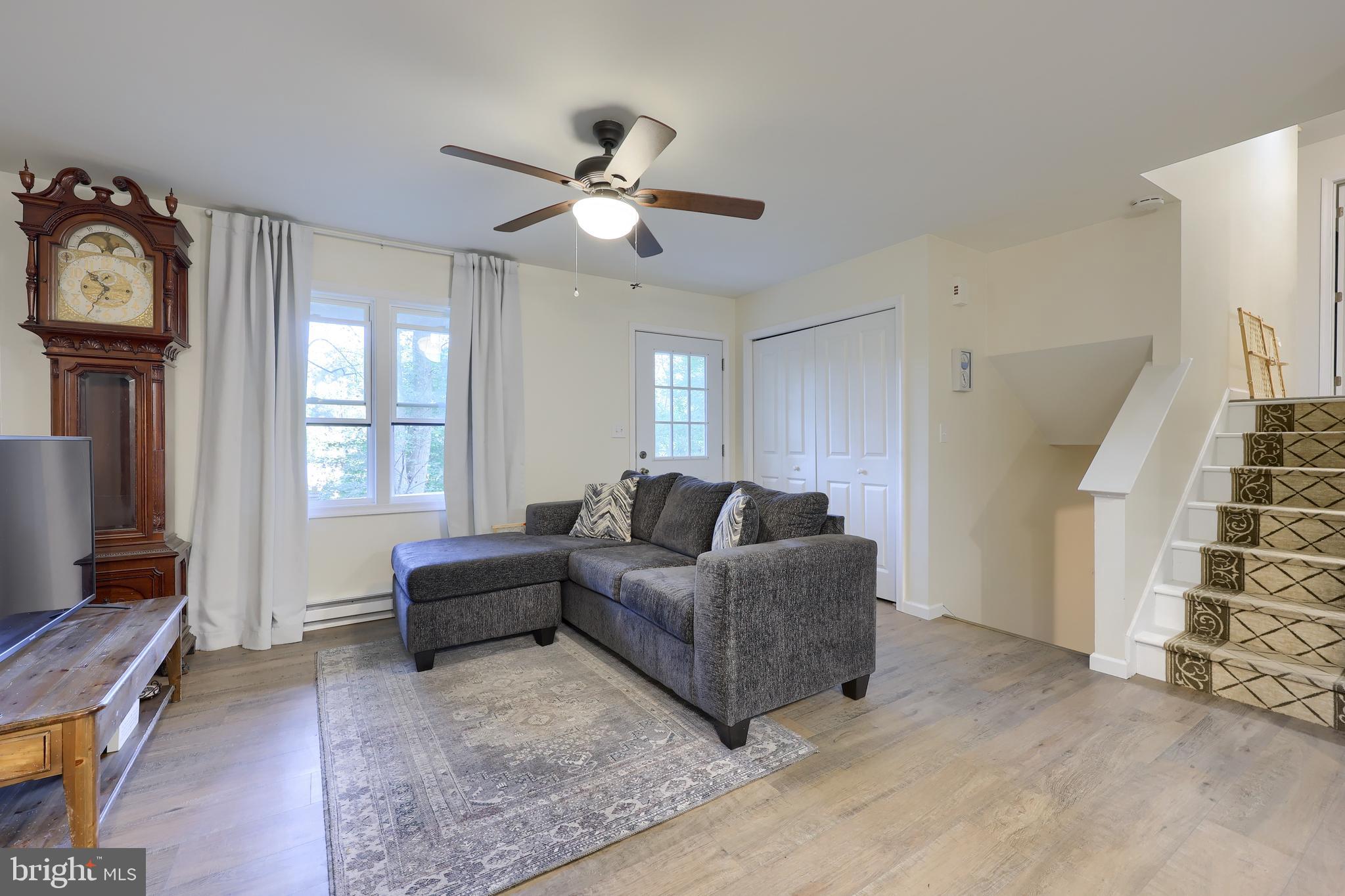 34 Hilldale Road Pequea, PA 17565 - Photo 6 of 44 Living Room 2 - Lot of natural light!
