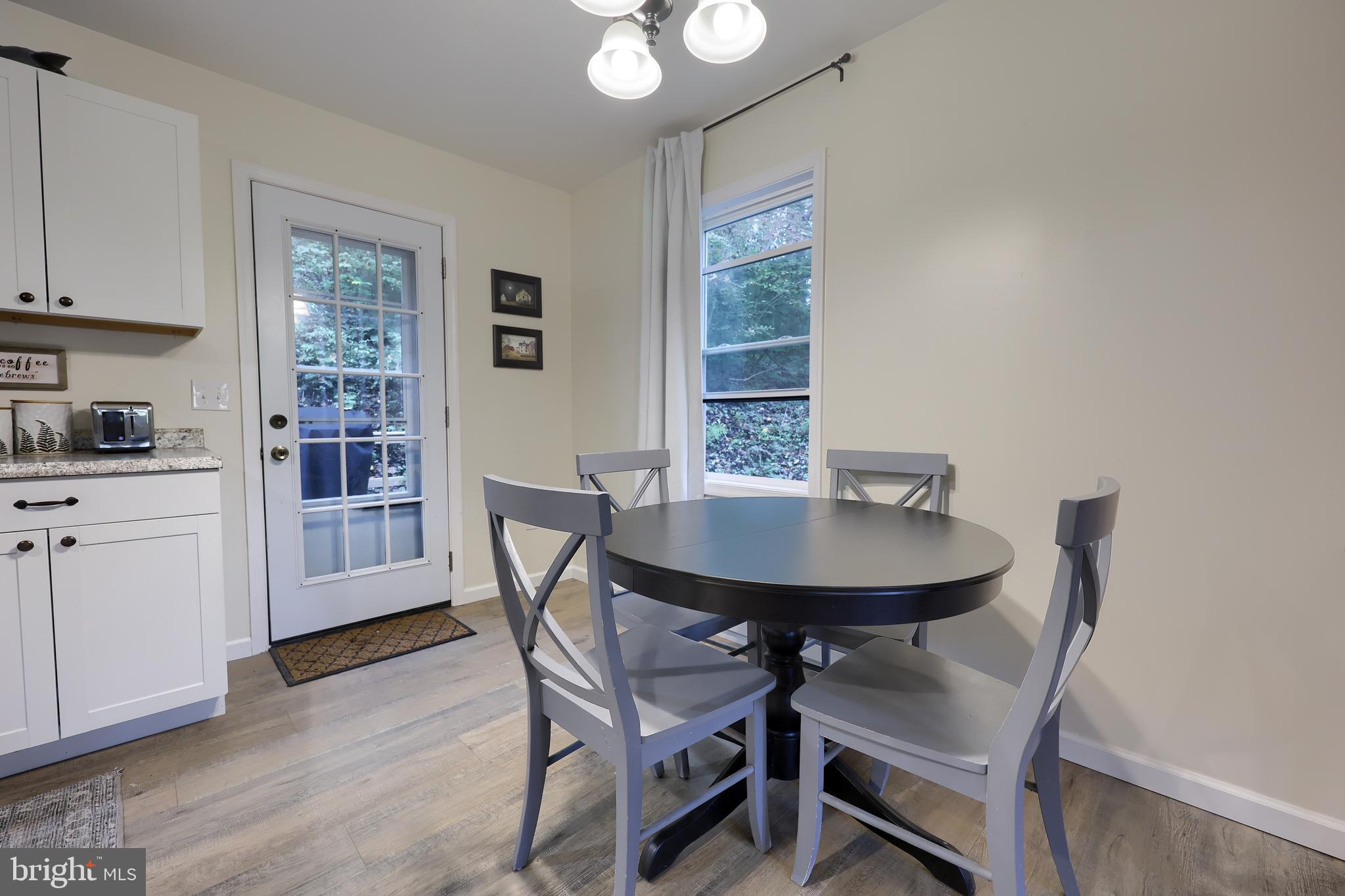 34 Hilldale Road Pequea, PA 17565 - Photo 9 of 44 Dining Area - LVP floors & access to Deck area!