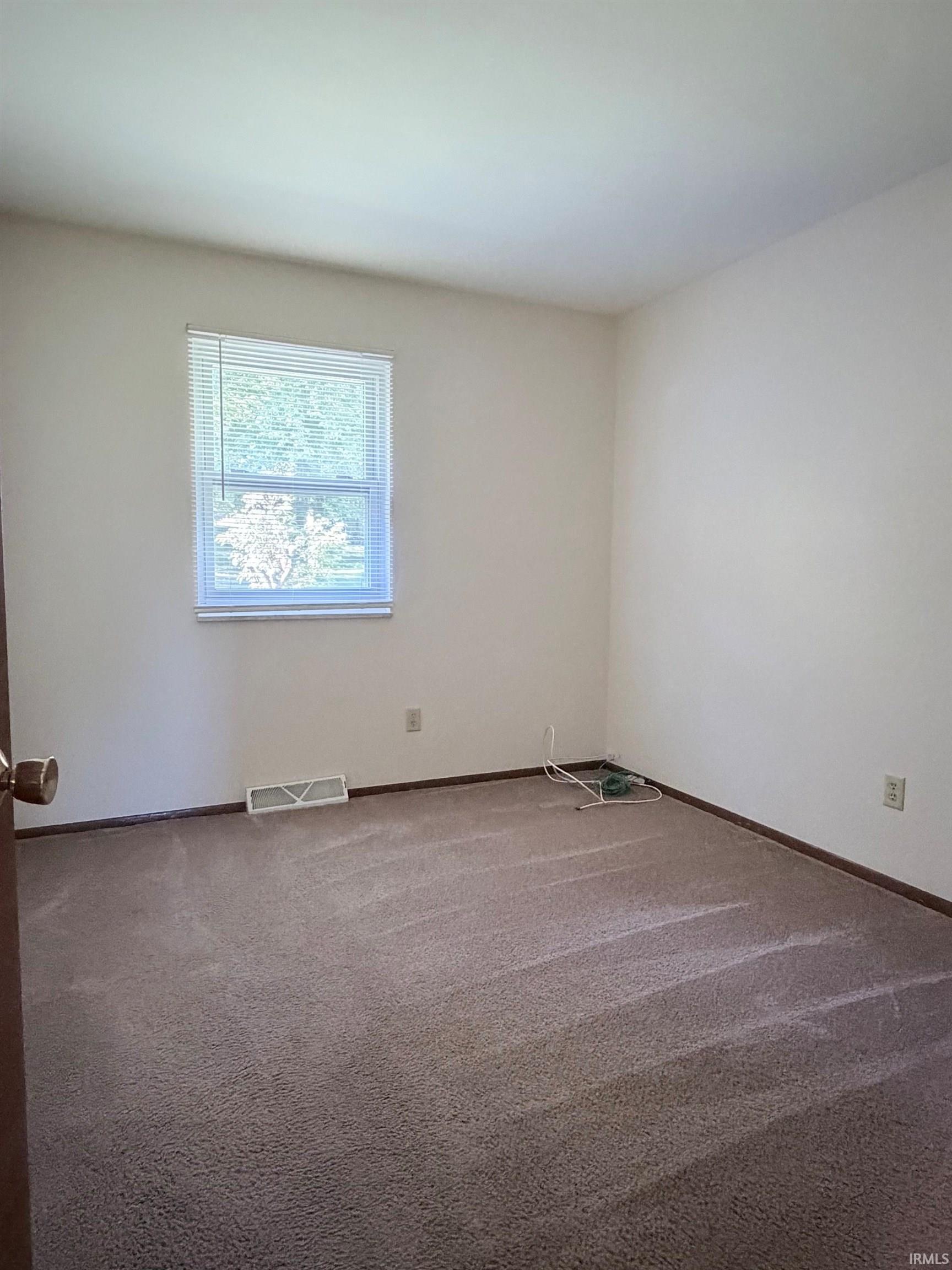 3711 West Tapp Road Bloomington, IN 47403 - Photo 13 of 20