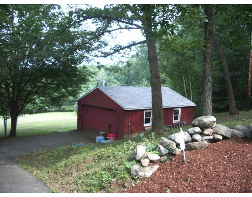 55 Valley Road Topsfield, MA 01983 - Photo 2 of 5 Gallery Image 2