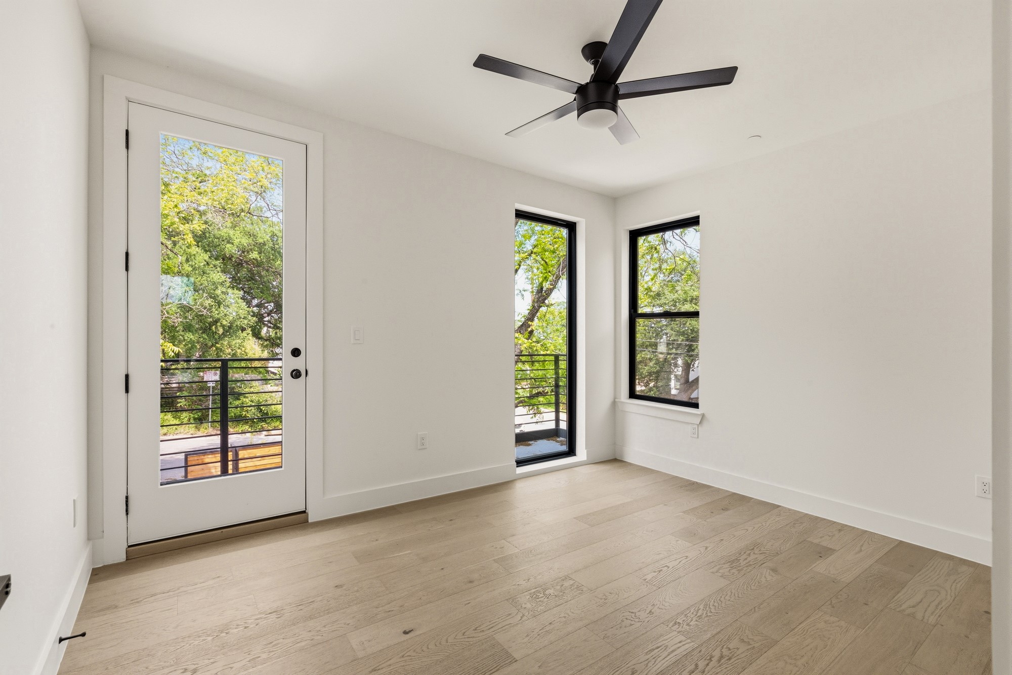 2300 Bluebonnet Lane Austin, TX 78704 - Photo 23 of 40 a view of an empty room with a window