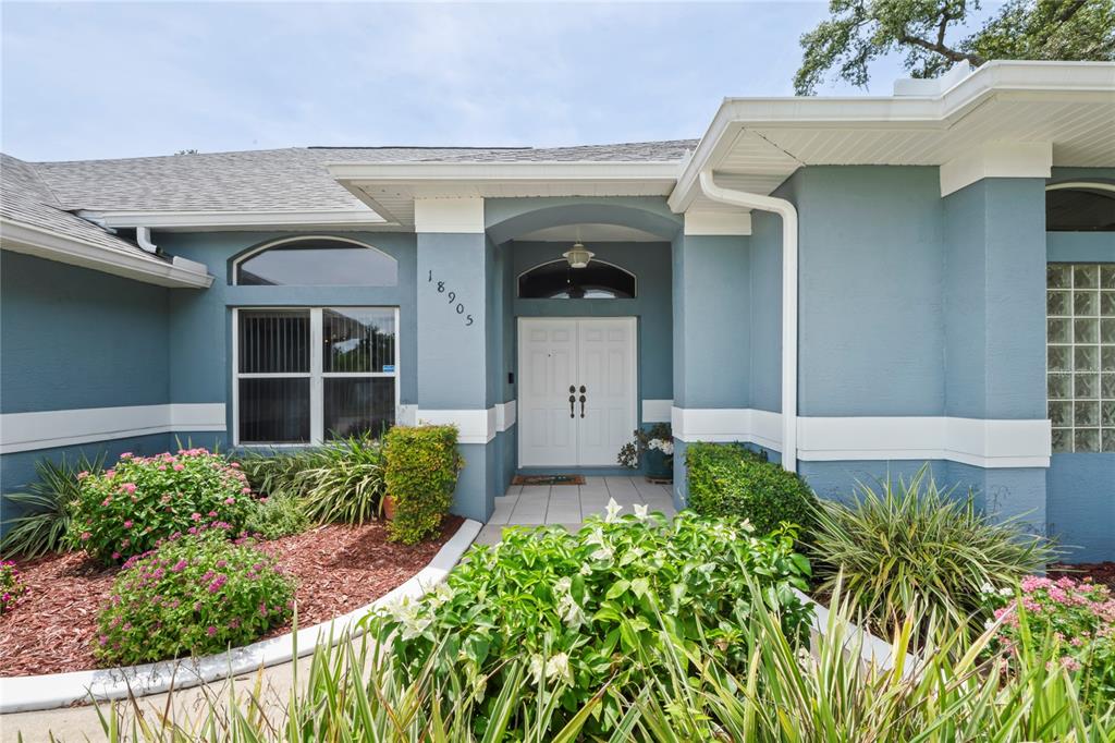 18905 Bascomb Lane Hudson, FL 34667 - Photo 4 of 81