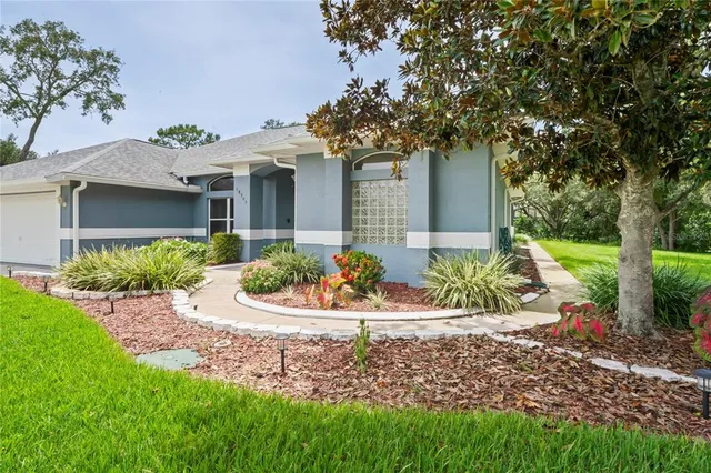 $575,000 | 18905 Bascomb Lane, Hudson, FL 34667