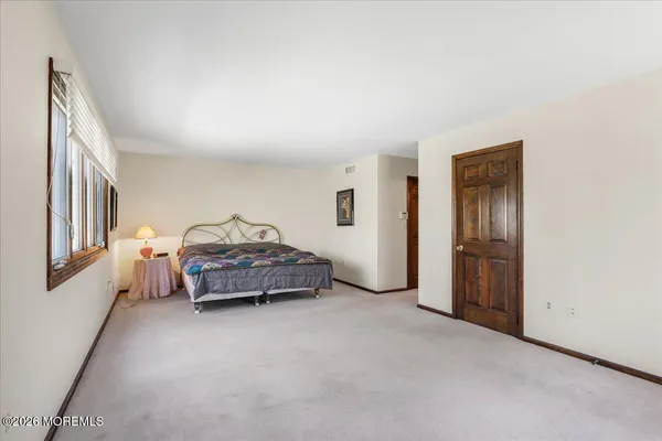 $1,299,999 | 92 Fox Chase Court, Freehold, NJ 07728