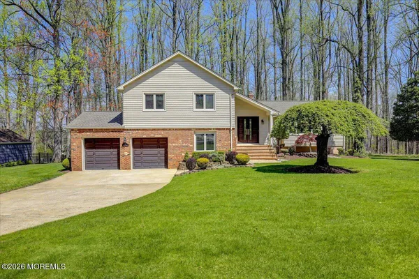 $1,299,999 | 92 Fox Chase Court, Freehold, NJ 07728