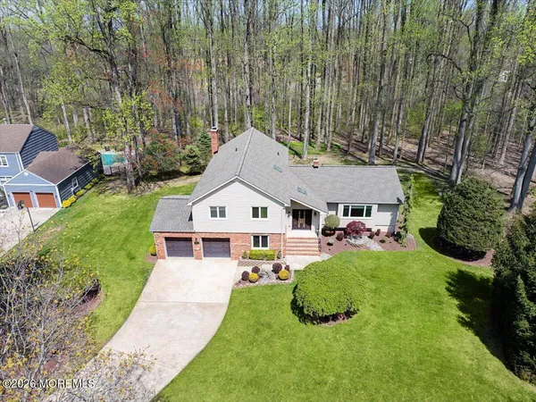 $1,299,999 | 92 Fox Chase Court, Freehold, NJ 07728