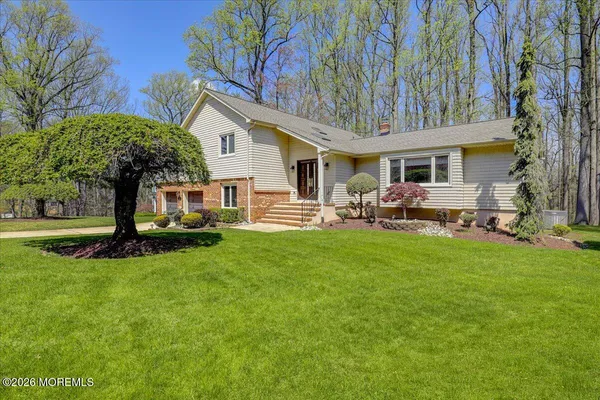 $1,299,999 | 92 Fox Chase Court, Freehold, NJ 07728
