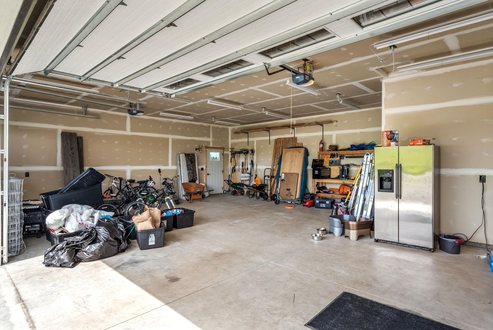5520 East Peone Road Mead, WA 99021 - Photo 44 of 50
