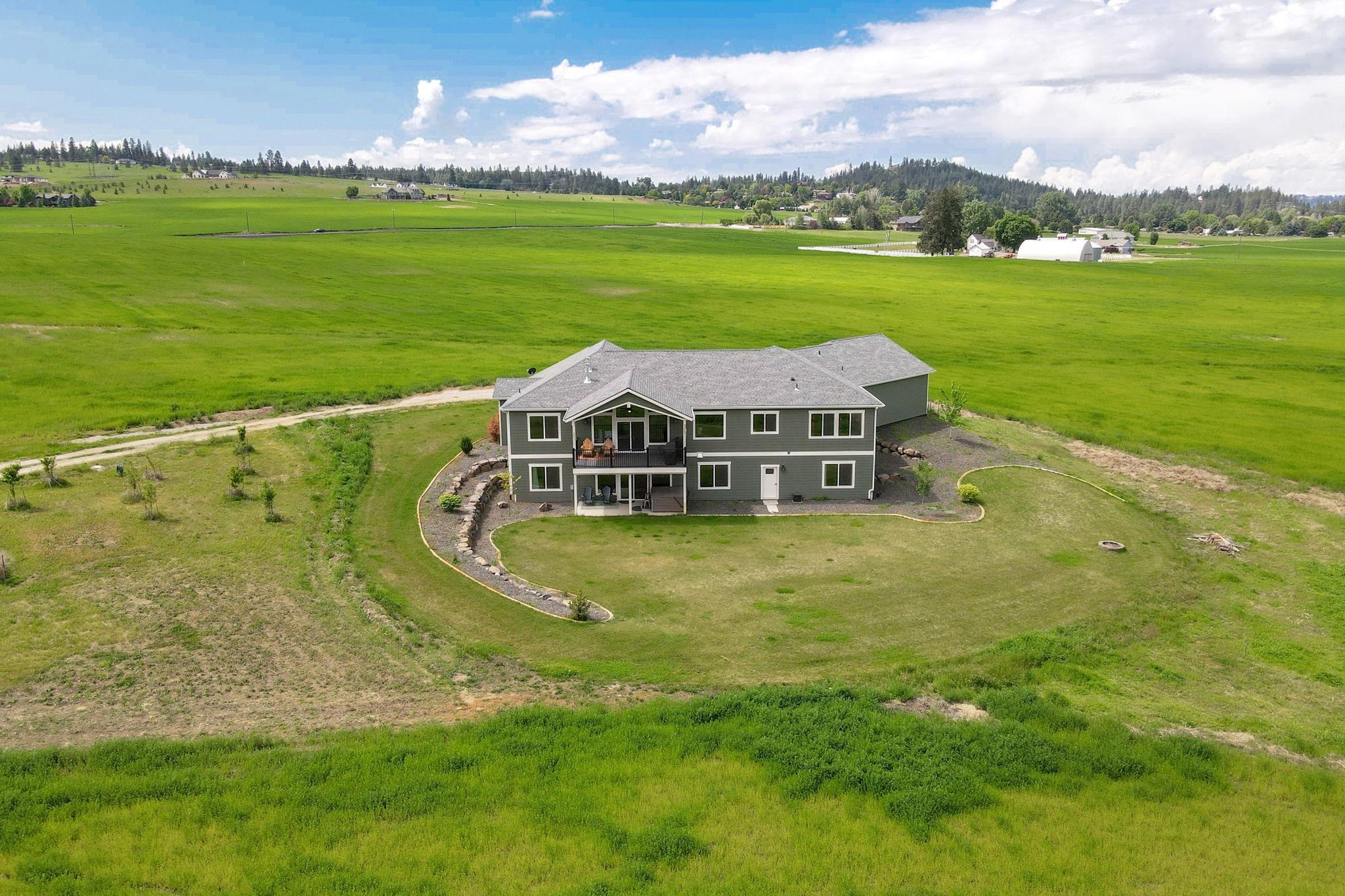 5520 East Peone Road Mead, WA 99021 - Photo 46 of 50