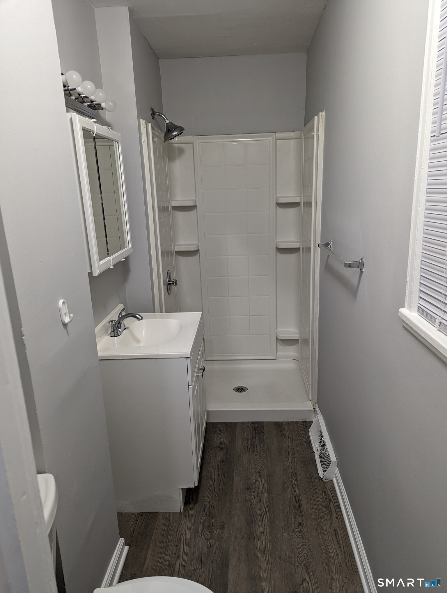 105 Rhodes Street New Britain, CT 06051 - Photo 15 of 28