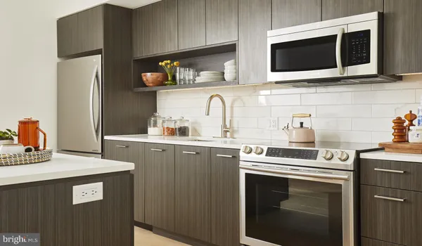 $6,817 | 4710 Elm Street, Unit 3BE2704, Bethesda, MD 20814