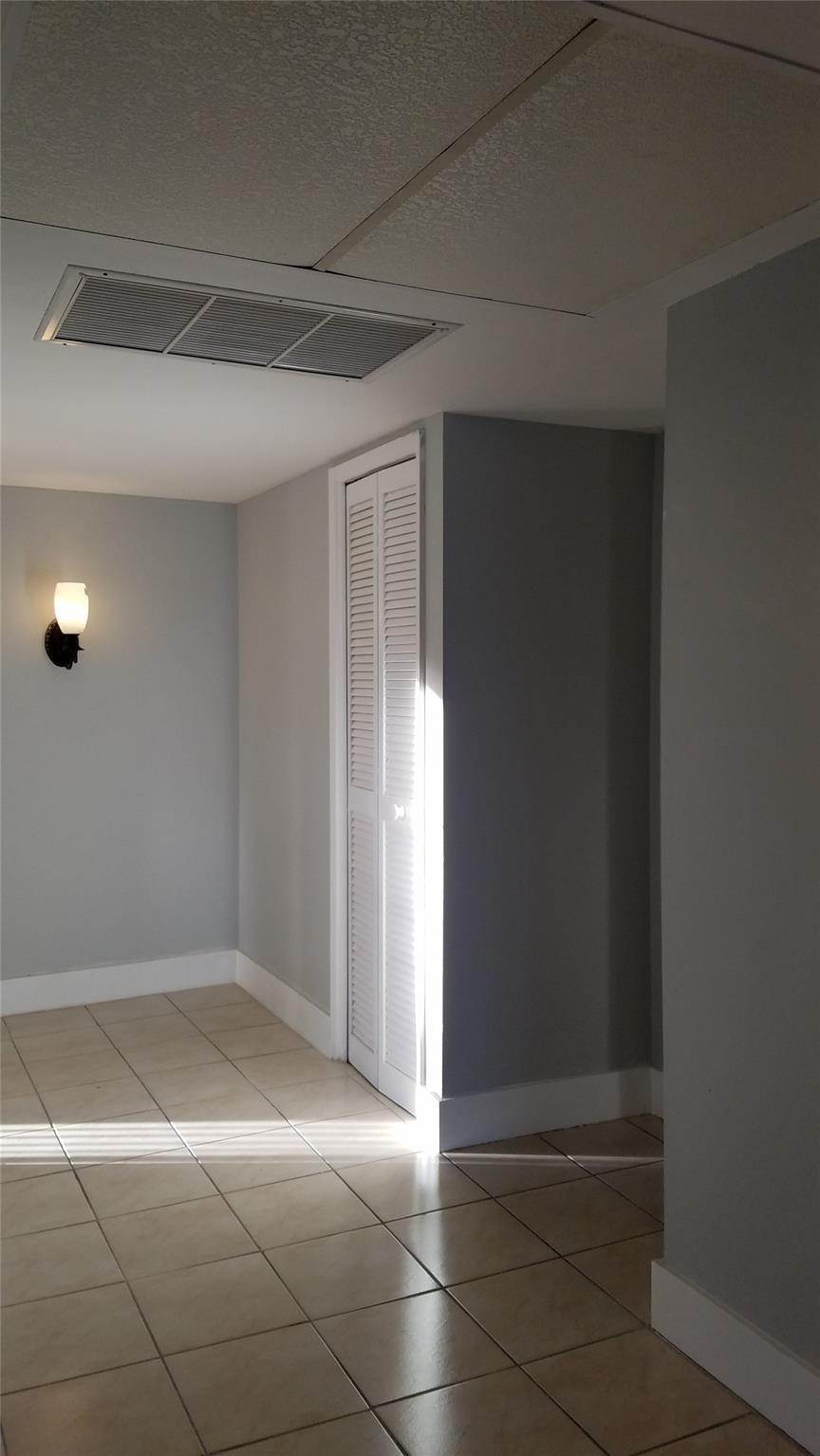 3100 North Course Lane, Unit 210 Pompano Beach, FL 33069 - Photo 8 of 28 Photo 8