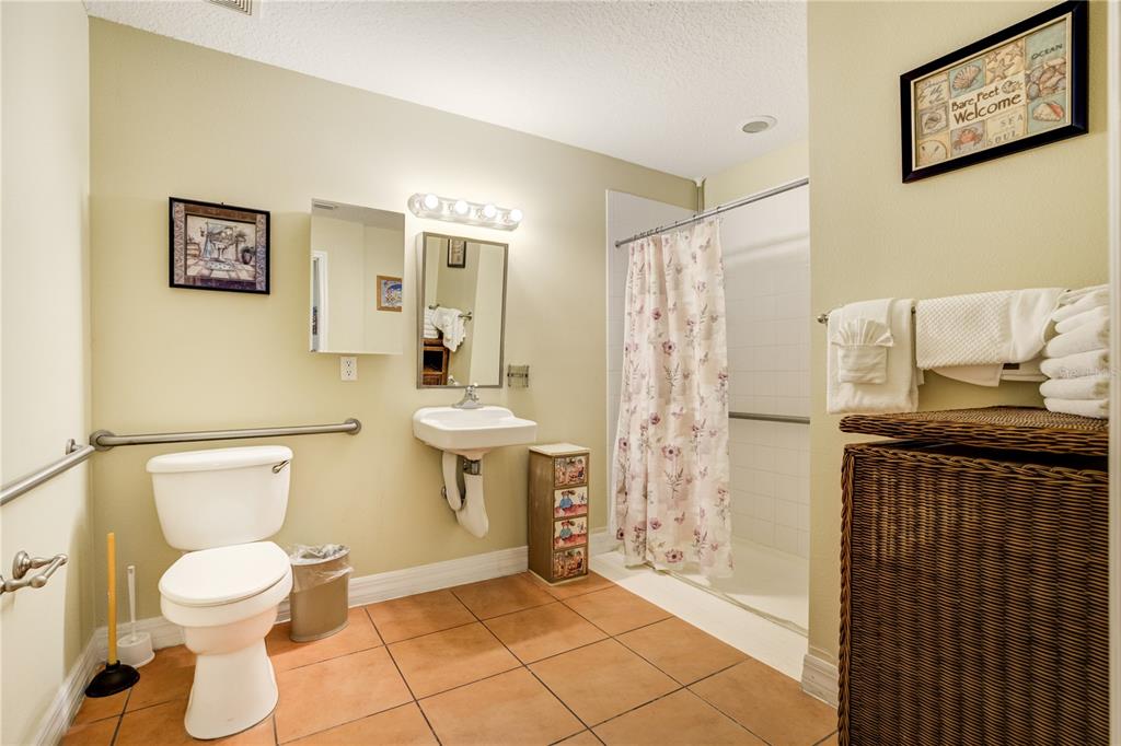 13235 Gulf Boulevard, Unit 402 Madeira Beach, FL 33708 - Photo 21 of 43