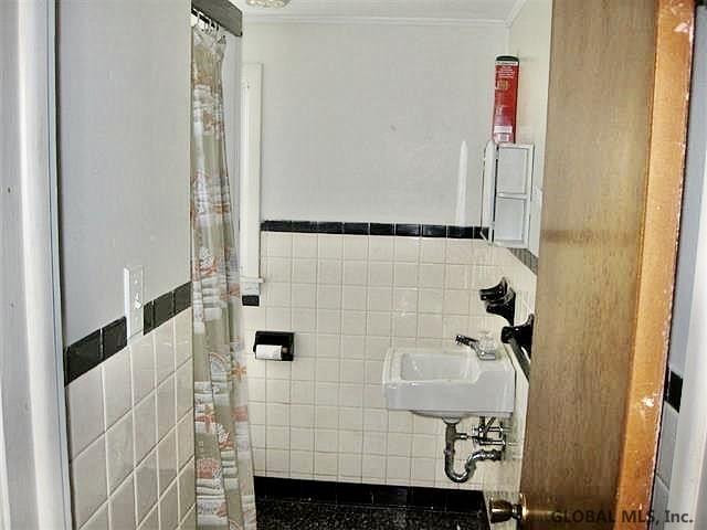 62 Cordell Road Colonie, NY 12304 - Photo 17 of 20 Photo 17