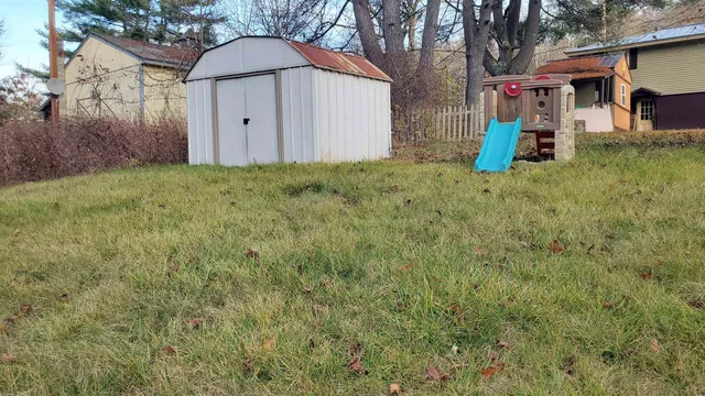 $290,000 | 722 Fairview Terrace, Hartford, VT 05001