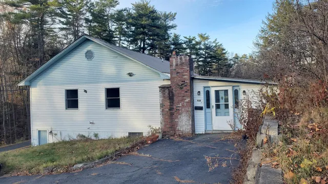 $290,000 | 722 Fairview Terrace, Hartford, VT 05001
