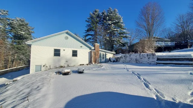 $290,000 | 722 Fairview Terrace, Hartford, VT 05001