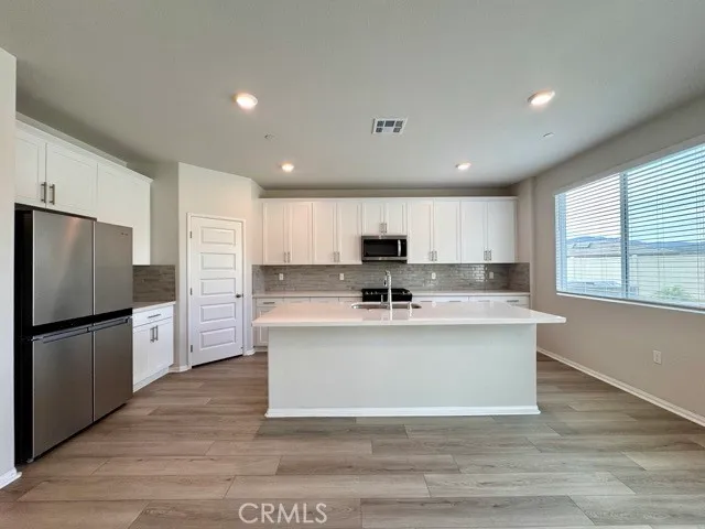 $3,499 | 19401 Brush Crk Way, Lake Elsinore, CA 92532