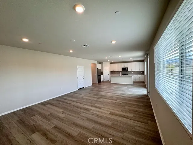 $3,499 | 19401 Brush Crk Way, Lake Elsinore, CA 92532