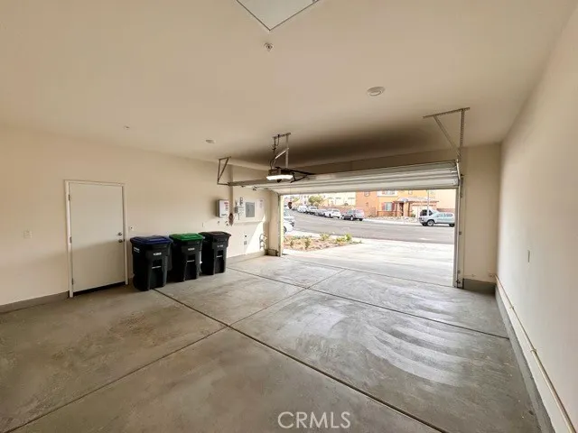 $3,499 | 19401 Brush Crk Way, Lake Elsinore, CA 92532