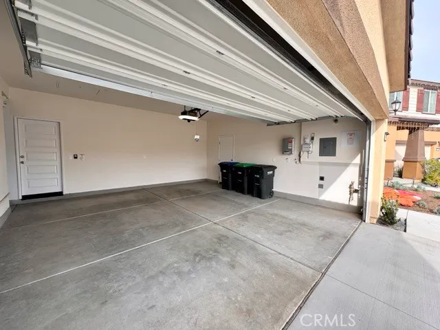 $3,499 | 19401 Brush Crk Way, Lake Elsinore, CA 92532