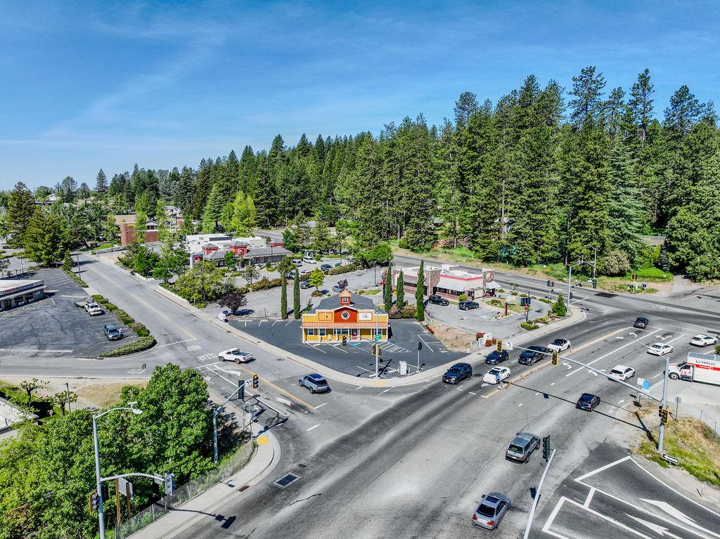 133 Brunswick Road Grass Valley, CA 95945 - Photo 24 of 47 an aerial view of a city