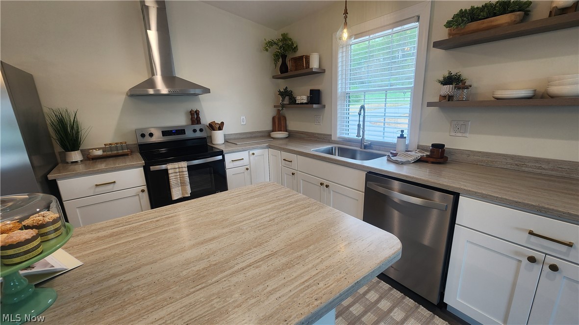 3190 Eastport Road Southeast Dennison, OH 44621 - Photo 6 of 36 Kitchen