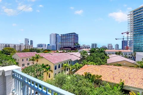 $665,000 | 403 South Sapodilla Avenue, Unit 511, West Palm Beach, FL 33401