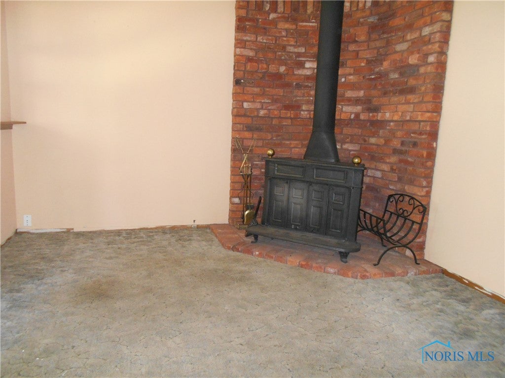 5947 Douglas Road Toledo, OH 43613 - Photo 4 of 13 Gallery Image 4