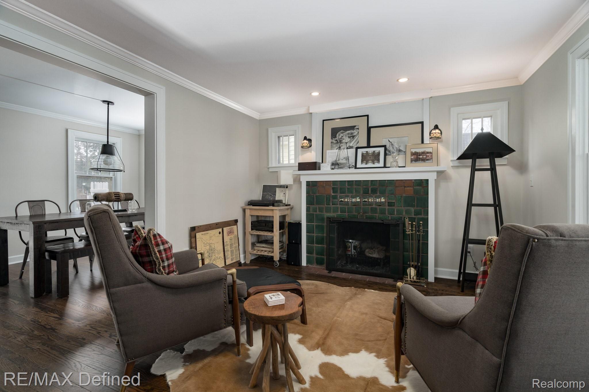 336 Highland Avenue Rochester, MI 48307 - Photo 4 of 28 336-Highland-Ave-07.JPG