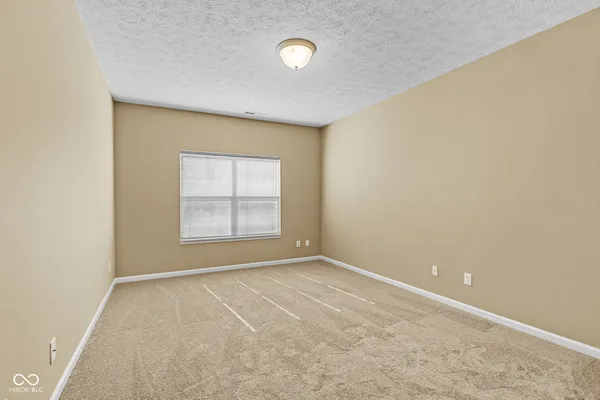 $2,500 | 1241 Elm Grove Lane, Greenwood, IN 46143