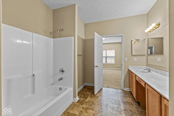 $2,500 | 1241 Elm Grove Lane, Greenwood, IN 46143