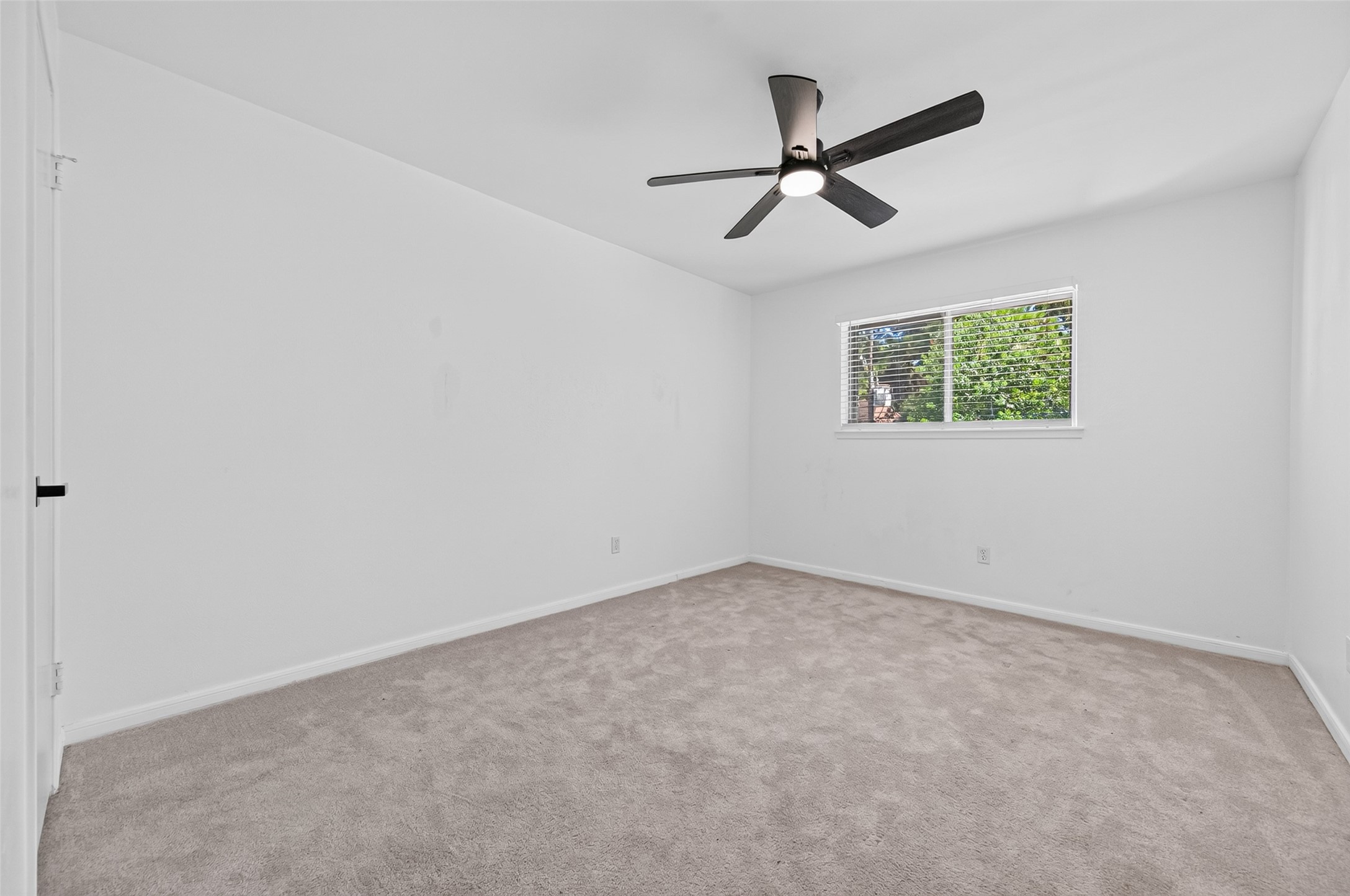 5411 Cobble Lane Spring, TX 77379 - Photo 35 of 50 Spacious bedroom 4