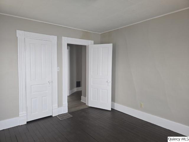 670 East First Street Dallas City, IL 62330 - Photo 12 of 27