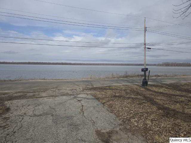 670 East First Street Dallas City, IL 62330 - Photo 27 of 27