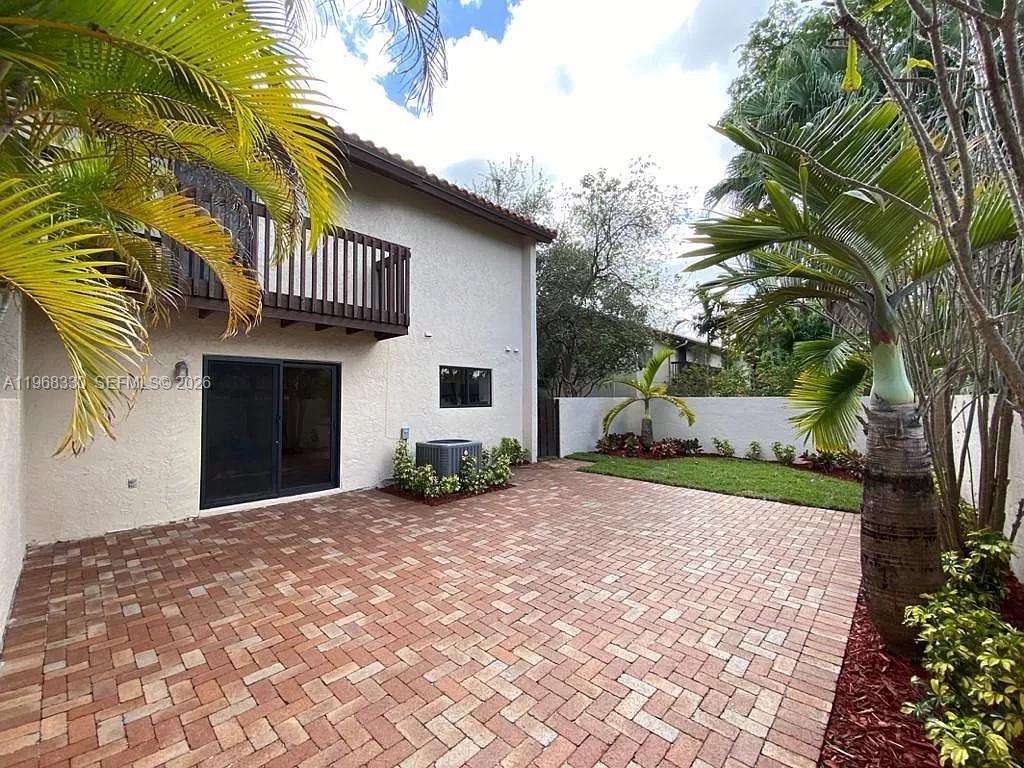 13161 Southwest 95th Avenue, Unit 1 Miami, FL 33176 - Photo 18 of 19
