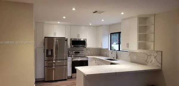 $3,900 | 13161 Southwest 95th Avenue, Unit 1, Miami, FL 33176