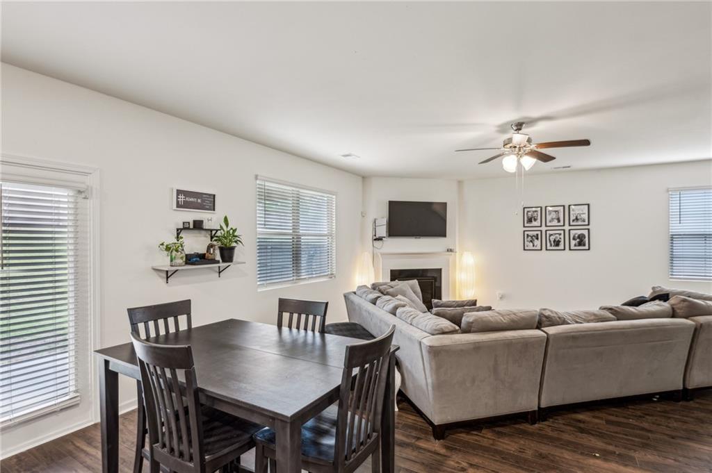 5320 Flat Rock Point Lithonia, GA 30038 - Photo 10 of 35 a living room with furniture kitchen view and a window