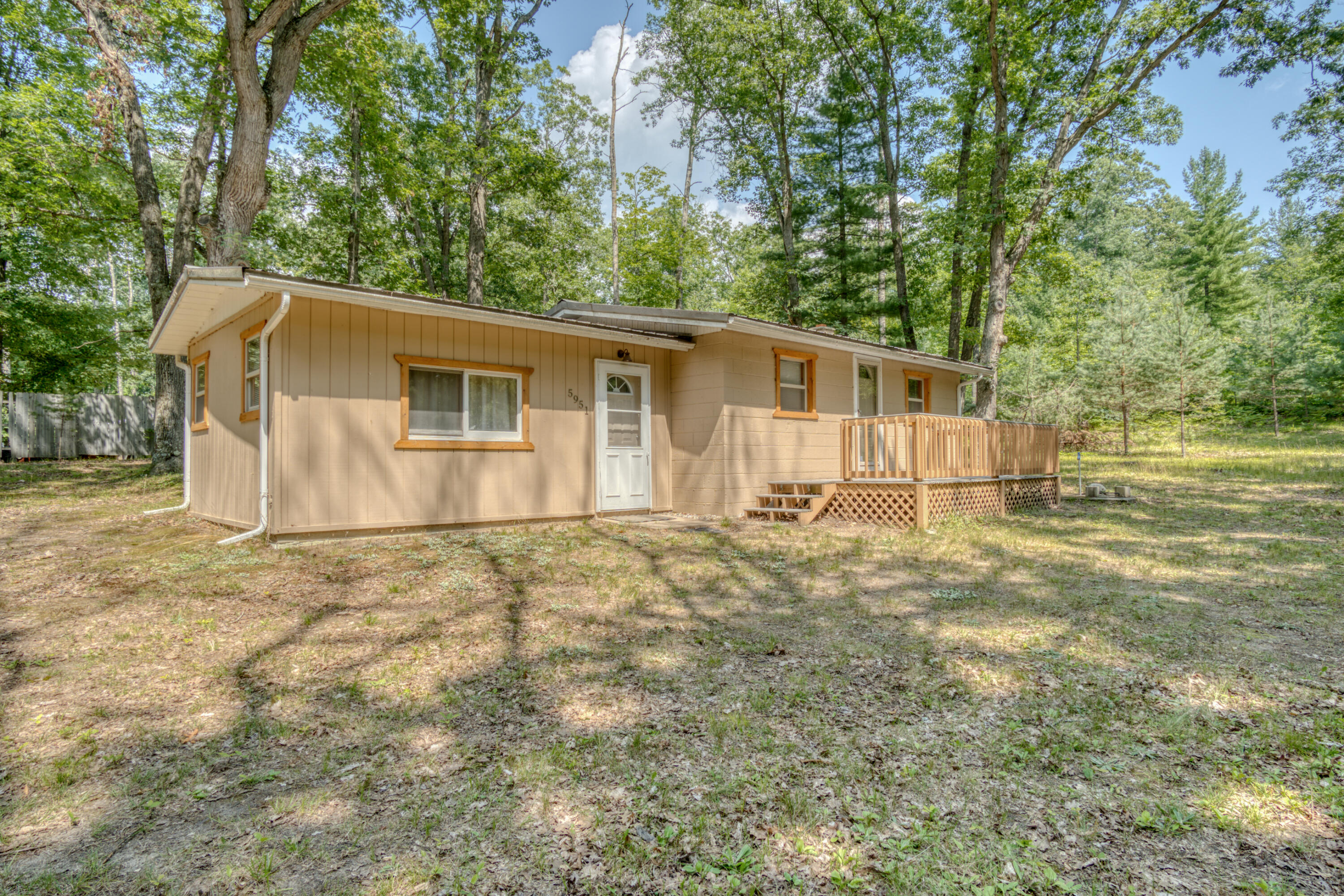 5951 East Haskell Lake Road Harrison, MI 48625 - Photo 5 of 24 DSC00696_43